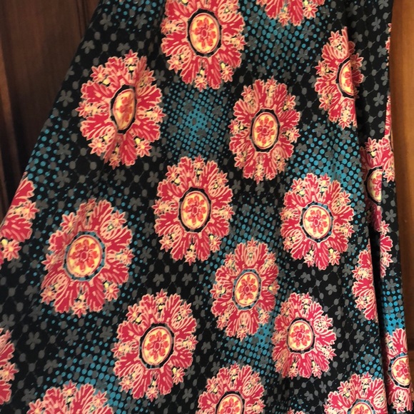 Lularoe maxi - Picture 2 of 5